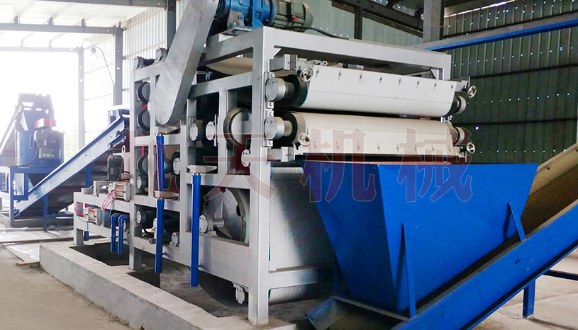 �P(y��ng)�ӽ�ˎ����ʽÓˮ�C(j��)�F(xi��n)��